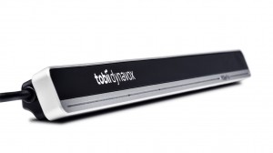 tobii-dynavox-pceyeplus-side-1920x1080